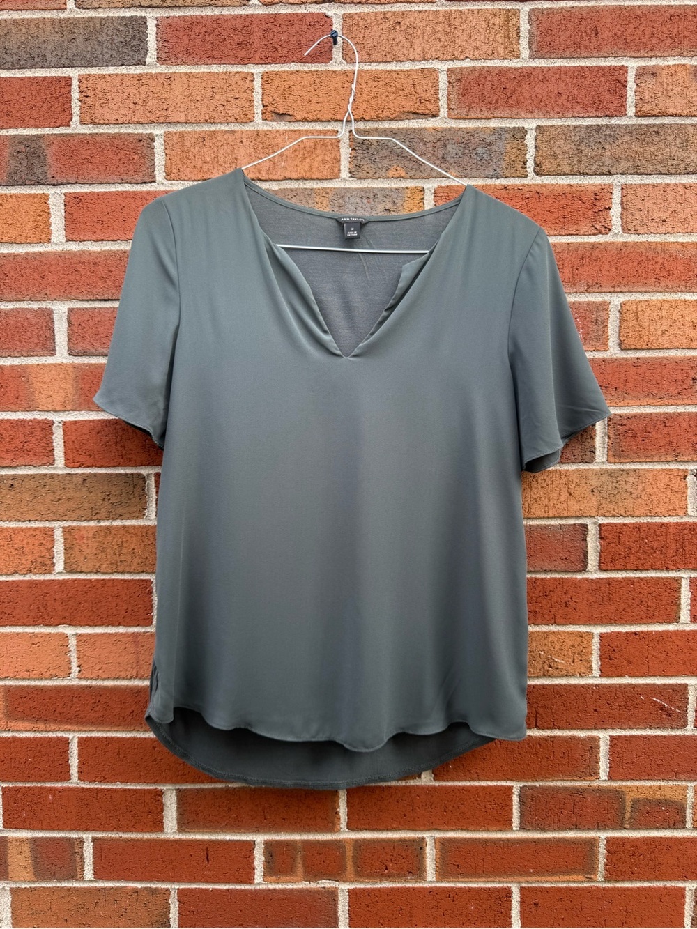 Ann Taylor Sage Green Mixed Media Draped V-Neck Blouse Size Medium